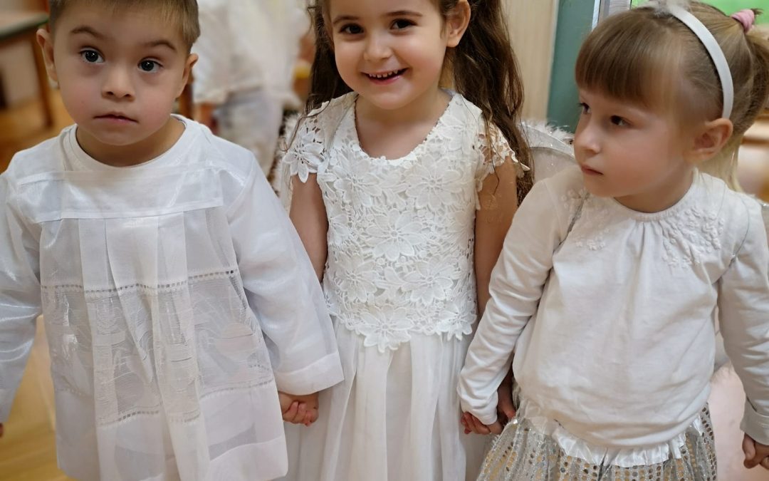 ANIELSKI BAL W OCHRONCE