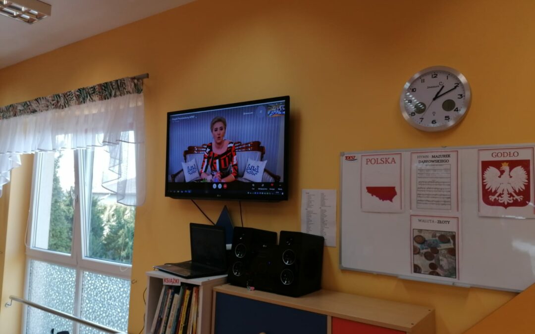 SPOTKANIE ON-LINE Z PIERWSZĄ DAMĄ