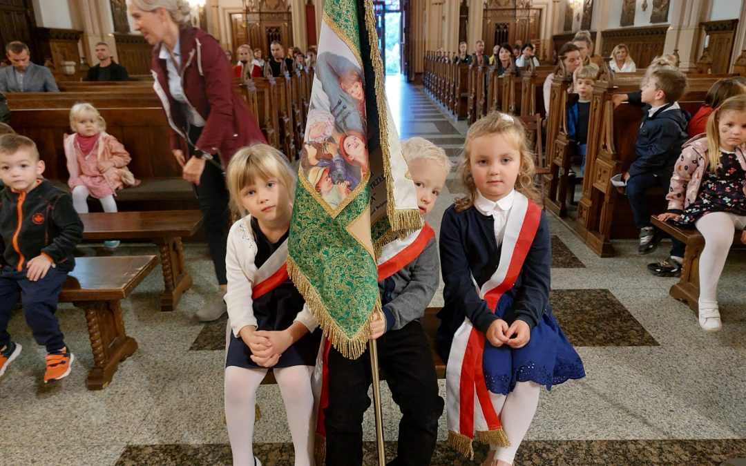 UROCZYSTE ROZPOCZĘCIE ROKU SZKOLNEGO